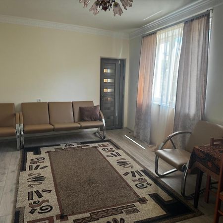 Armani Guest House Martuni Dış mekan fotoğraf